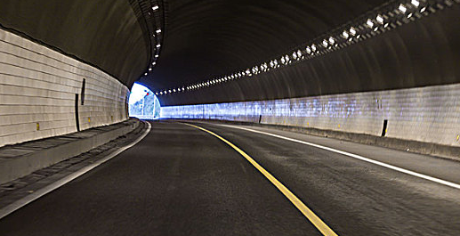 高速公路隧道1-1021